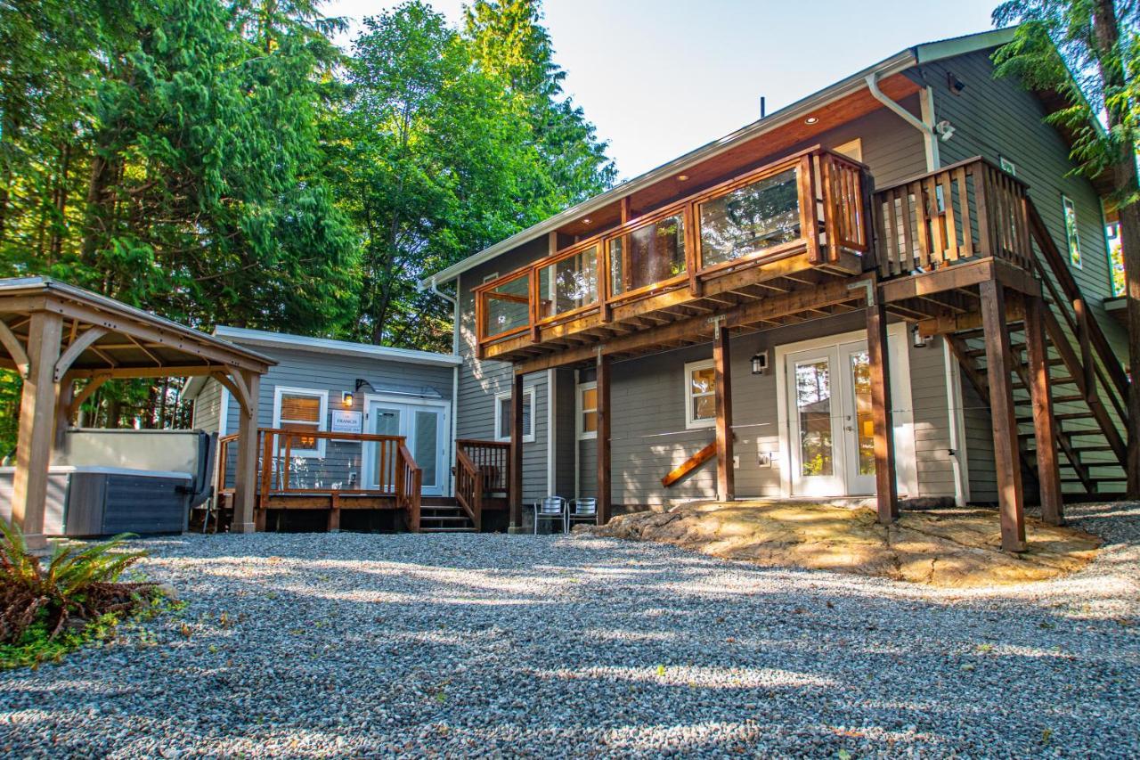 The Francis Boutique Inn Ucluelet Exteriör bild