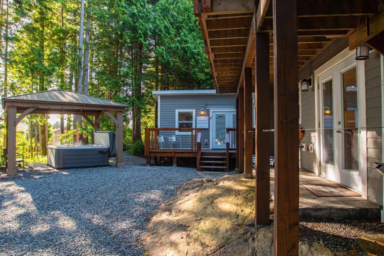 The Francis Boutique Inn Ucluelet Exteriör bild