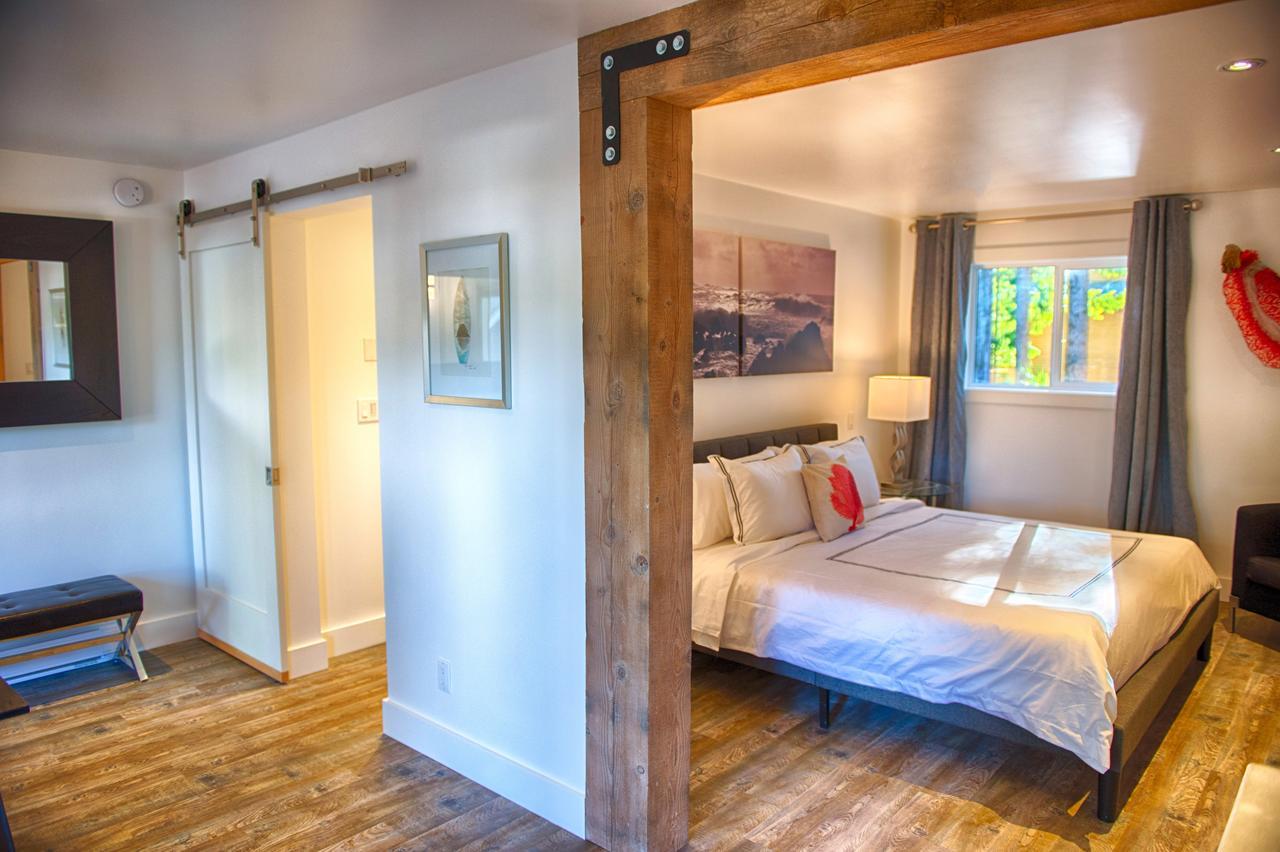 The Francis Boutique Inn Ucluelet Exteriör bild